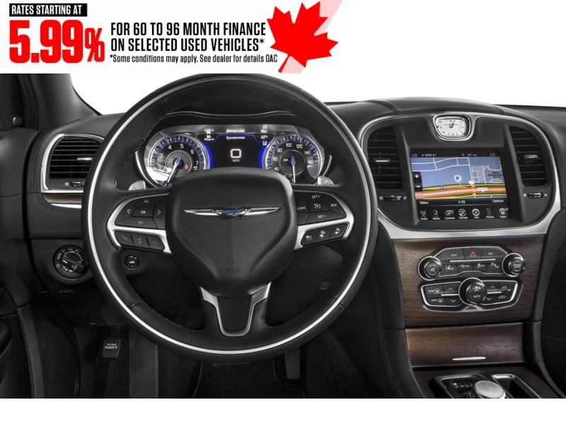 2016 Chrysler 300C 4dr Sdn 300C Platinum RWD Interior Shot 3