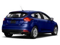 2015 Ford Focus 5dr HB SE Exterior Shot 2