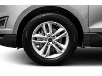 2017 Ford Edge 4dr Titanium AWD Exterior Shot 5