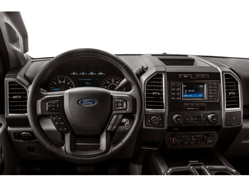 2016 Ford F-150 4WD SuperCrew 145" XLT Interior Shot 3