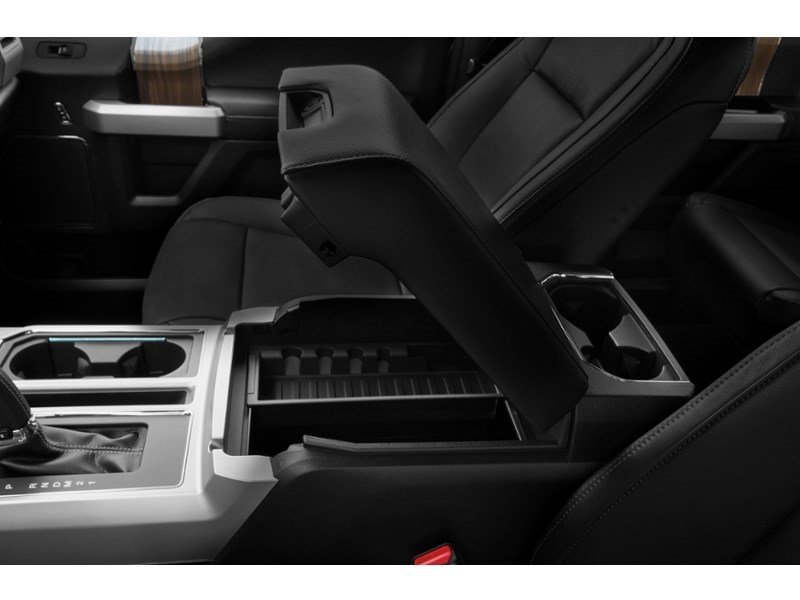 2016 Ford F-150 4WD SuperCrew 145" Lariat Interior Shot 7