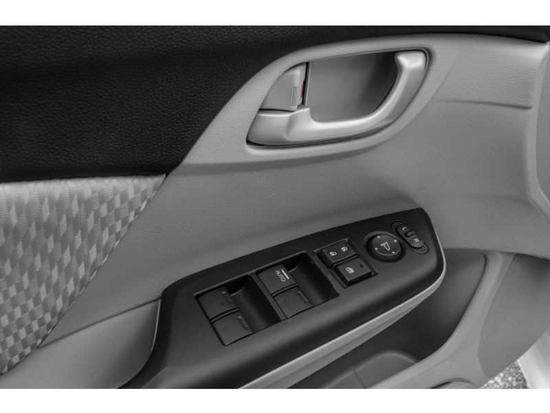 2015 Honda Civic 4dr Auto LX Exterior Shot 11