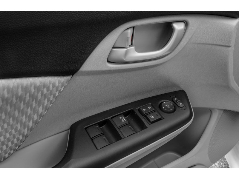 2015 Honda Civic 4dr Auto LX Exterior Shot 11