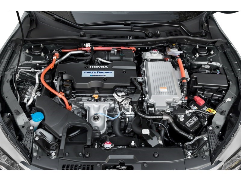 2015 Honda Accord Hybrid 4dr Sdn Touring Exterior Shot 3