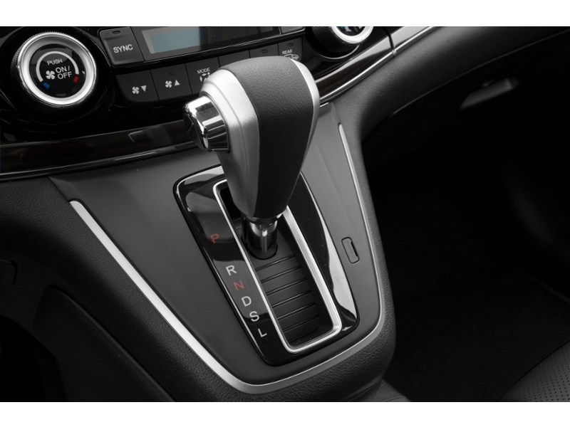 2015 Honda CR-V AWD 5dr Touring Exterior Shot 9