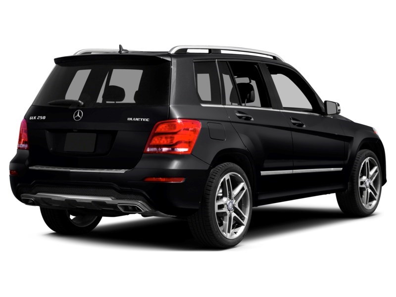 2015 Mercedes-Benz GLK-Class 4MATIC 4dr GLK 250 BlueTec Exterior Shot 2