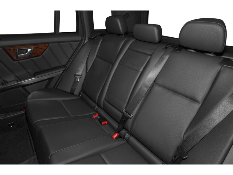 2015 Mercedes-Benz GLK-Class 4MATIC 4dr GLK 250 BlueTec Interior Shot 5
