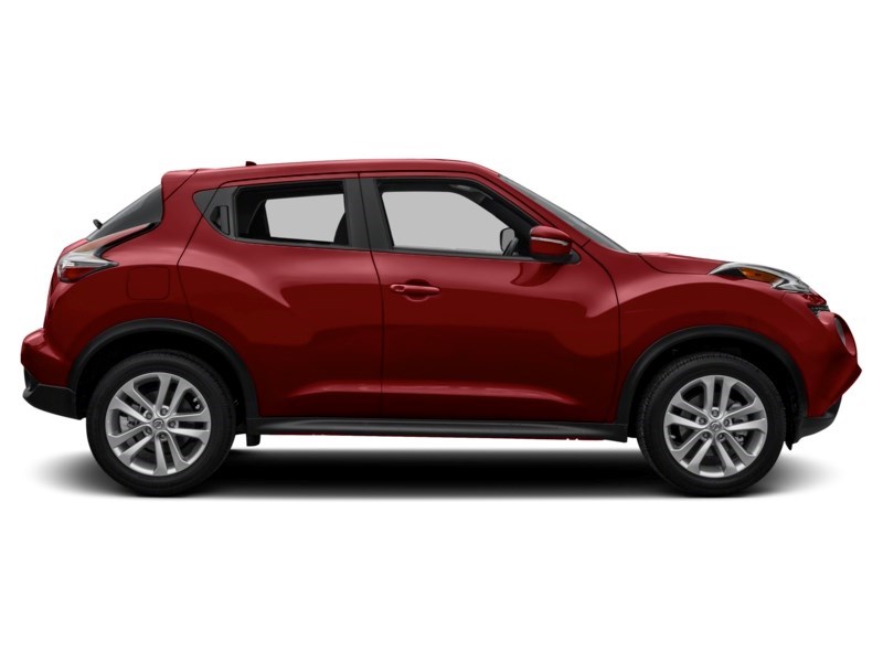 2015 Nissan Juke 5dr Wgn CVT SV FWD Exterior Shot 11
