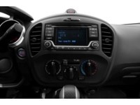 2015 Nissan Juke 5dr Wgn CVT SV FWD Interior Shot 2