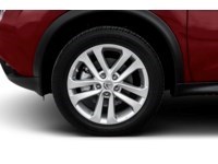 2015 Nissan Juke 5dr Wgn CVT SV FWD Exterior Shot 5