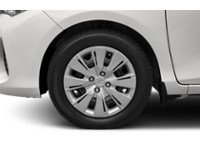 2015 Toyota Yaris 5dr HB Auto LE Exterior Shot 5