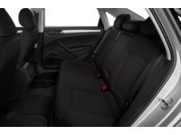 2015 Volkswagen Passat 2.0 TDI Trendline (DSG) Interior Shot 5