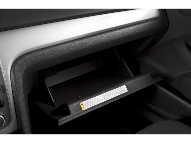 2015 Volkswagen Passat 2.0 TDI Trendline (DSG) Interior Shot 3