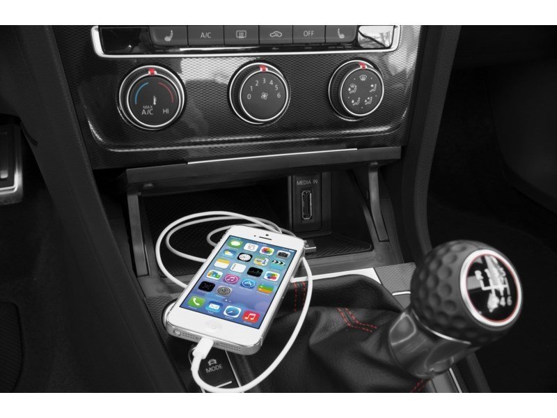 2017 Volkswagen Golf GTI Autobahn | 6-Speed | Ultra Low KM's Exterior Shot 13