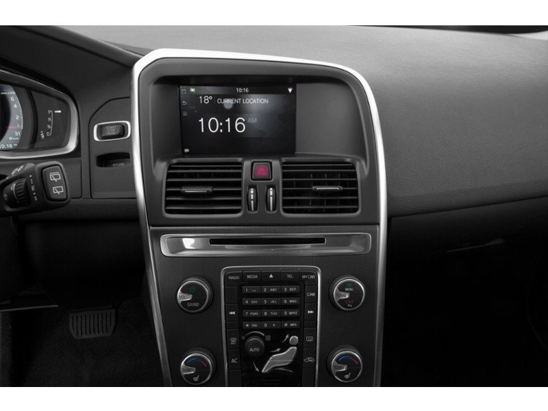 2015.5 Volvo XC60 2015.5 FWD 5dr T5 Drive-E Premier Interior Shot 2