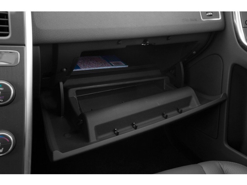 2015.5 Volvo XC60 2015.5 FWD 5dr T5 Drive-E Premier Interior Shot 4