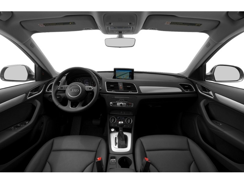 2018 Audi Q3 2.0 TFSI quattro Progressiv Tiptronic Interior Shot 6
