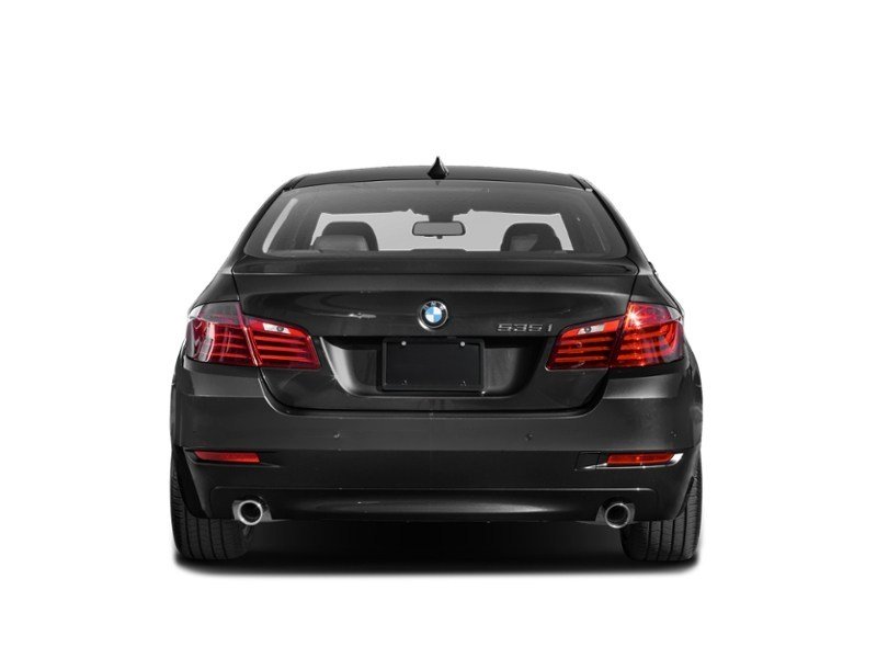 2016 BMW 535 i xDrive Exterior Shot 8
