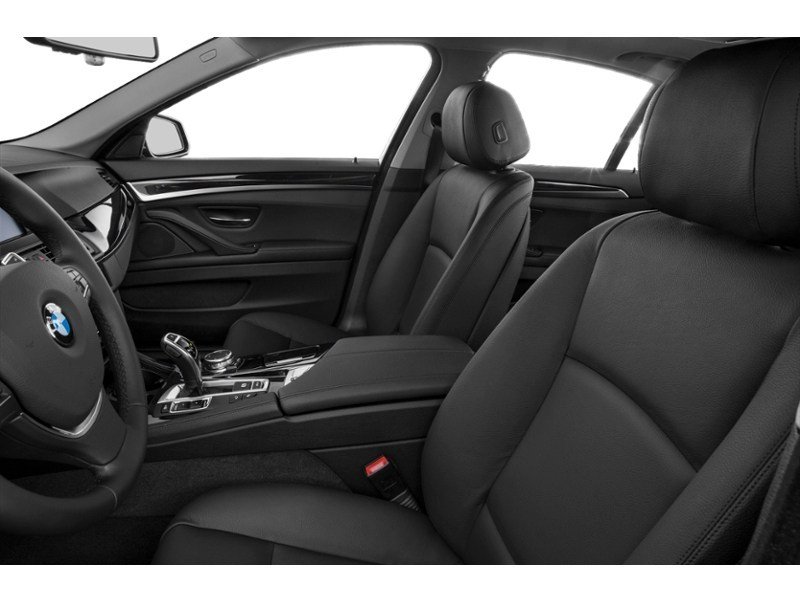2016 BMW 535 i xDrive Interior Shot 4