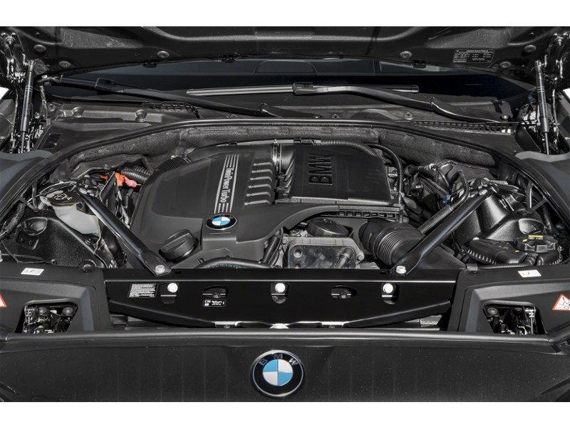 2016 BMW 535 i xDrive Exterior Shot 3