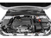2017 Chevrolet Malibu 4dr Sdn LT w/1LT Exterior Shot 3