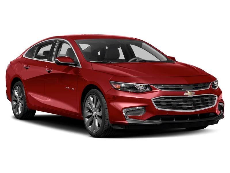 2017 Chevrolet Malibu 4dr Sdn Premier w/2LZ Exterior Shot 9