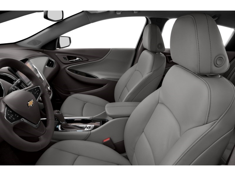 2017 Chevrolet Malibu 4dr Sdn Premier w/2LZ Interior Shot 4