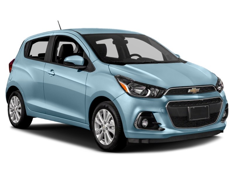2016 Chevrolet Spark 5dr HB CVT LT w/1LT Exterior Shot 9