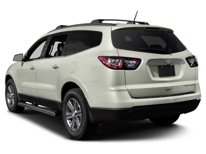 2017 Chevrolet Traverse AWD 4dr LT w/2LT Exterior Shot 10