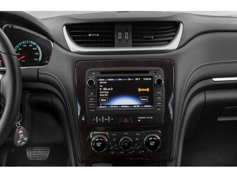 2017 Chevrolet Traverse AWD 4dr LT w/2LT Interior Shot 2