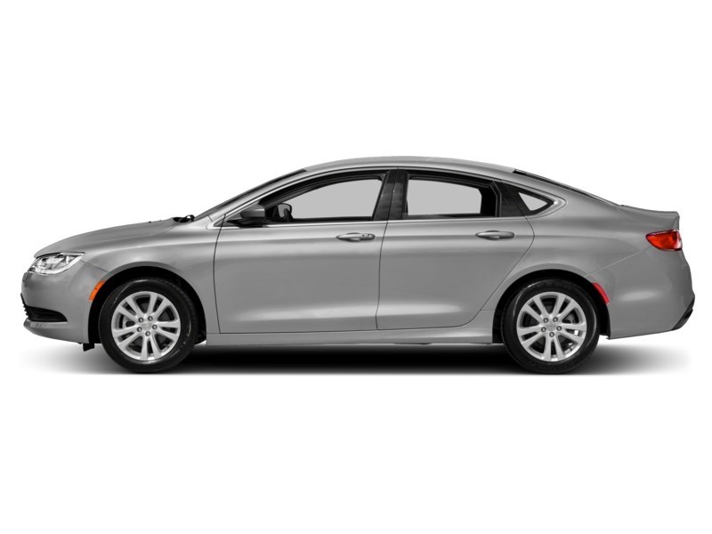 2016 Chrysler 200 4dr Sdn LX FWD Exterior Shot 7