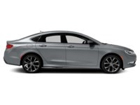 2016 Chrysler 200 4dr Sdn C FWD Exterior Shot 11