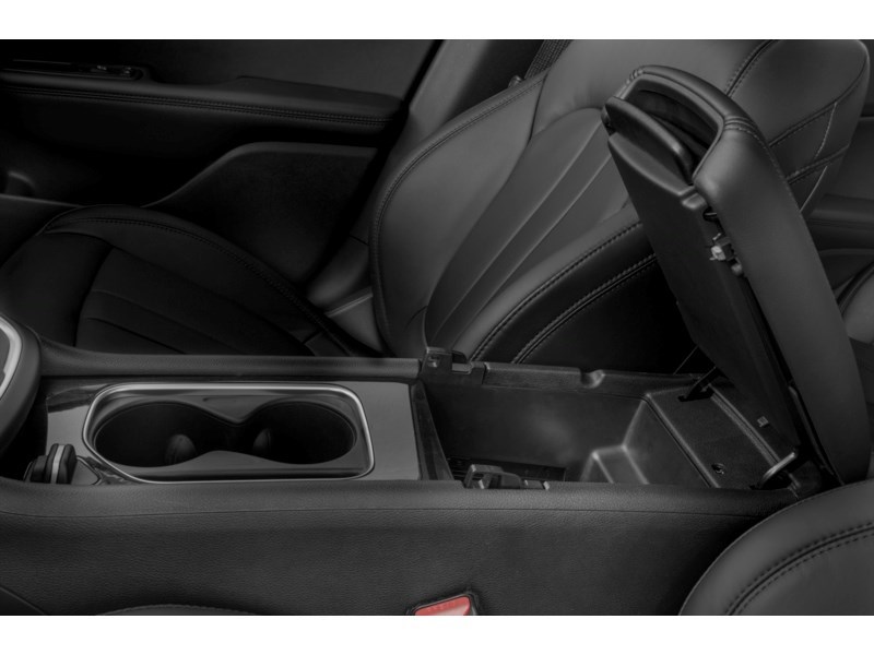 2016 Chrysler 200 4dr Sdn C FWD Interior Shot 7