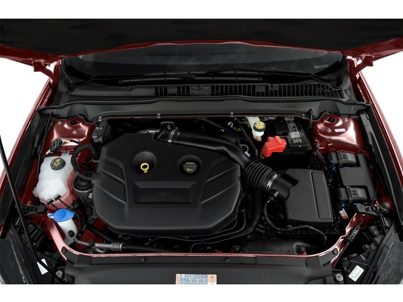 2016 Ford Fusion 4dr Sdn Titanium AWD Exterior Shot 3