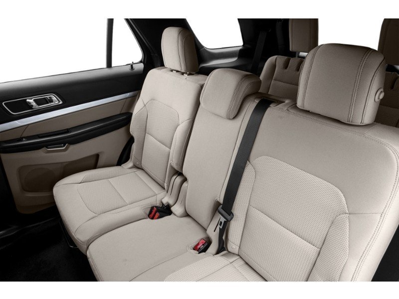 2017 Ford Explorer 4WD 4dr XLT Interior Shot 5