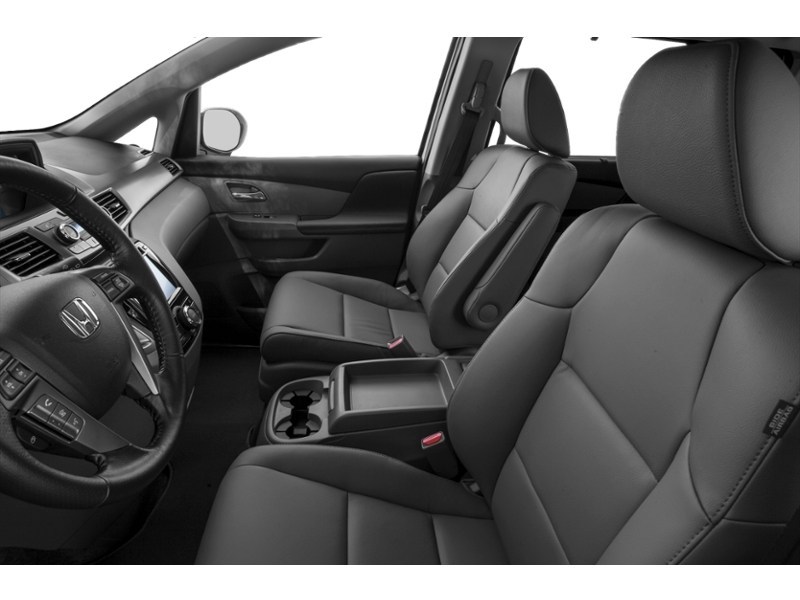2016 Honda Odyssey 4dr Wgn EX-L w/Navi Interior Shot 4