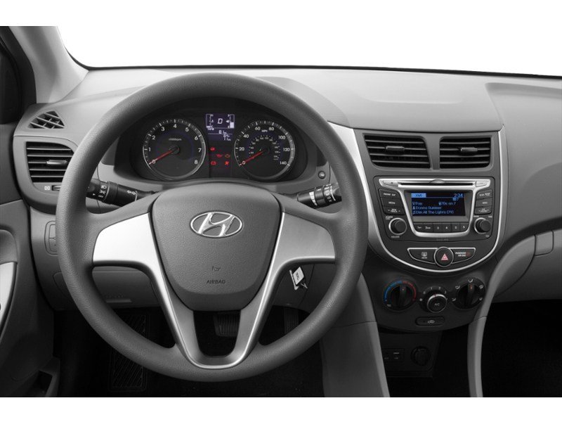 2017 Hyundai Accent 4dr Sdn Auto GL Interior Shot 3