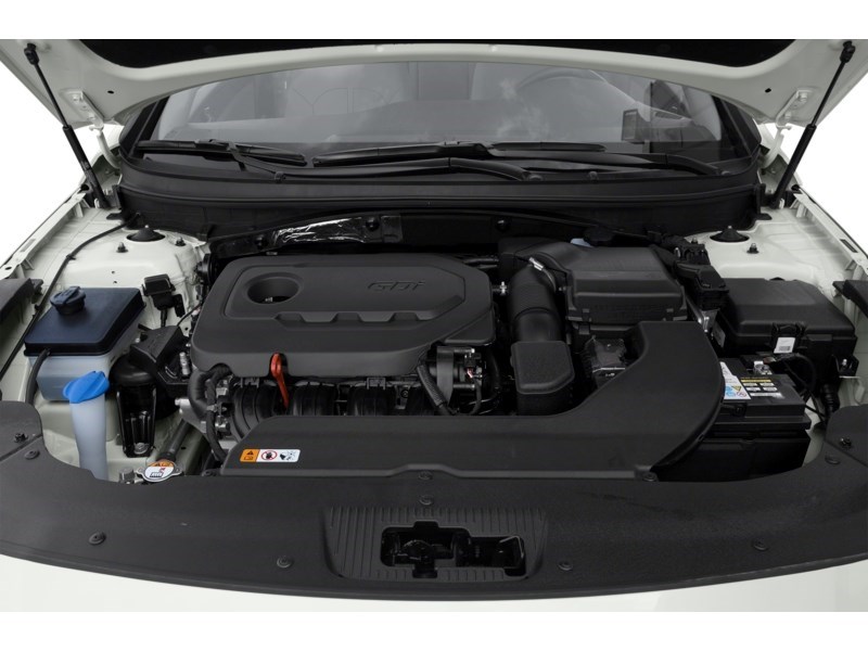 2015 Hyundai Sonata 4dr Sdn 2.4L Auto GLS Exterior Shot 3