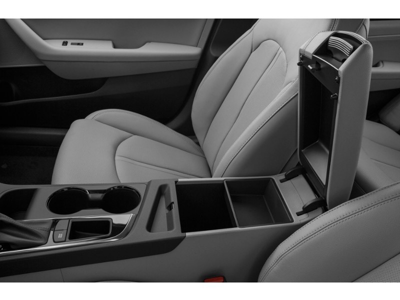 2016 Hyundai Sonata 4dr Sdn 2.4L Auto Limited Interior Shot 7