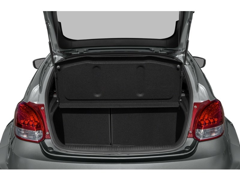 2016 Hyundai Veloster 3dr Cpe Man Turbo Exterior Shot 4
