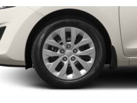 2016 Hyundai Elantra GT 5dr HB Auto GL Exterior Shot 5