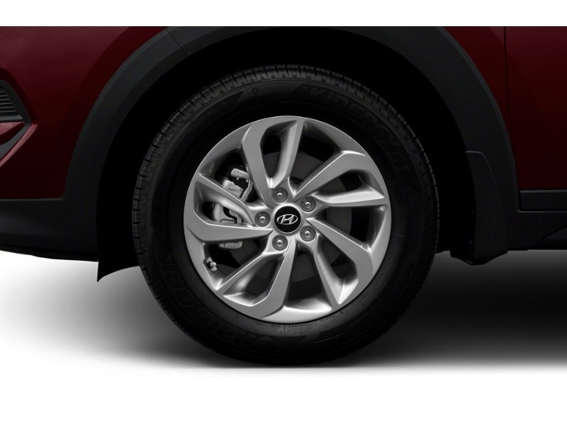 2016 Hyundai Tucson FWD 4dr 2.0L Exterior Shot 5