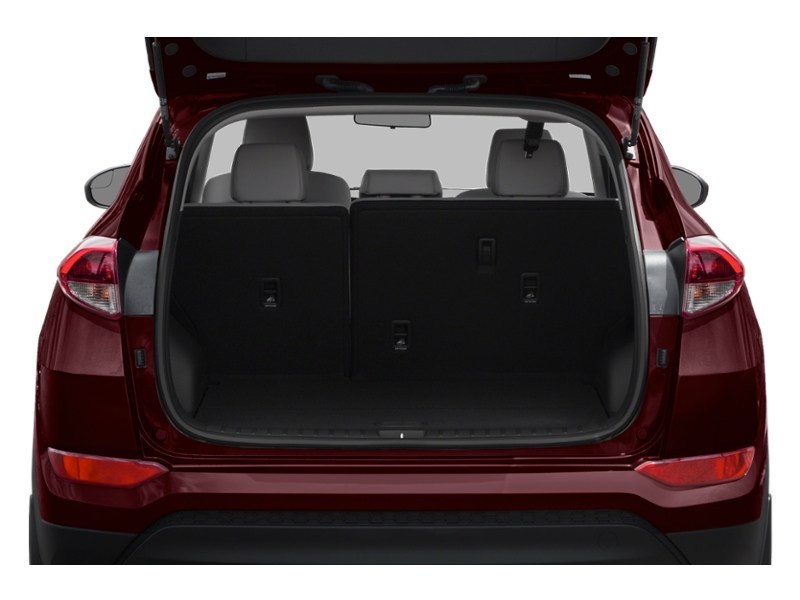2016 Hyundai Tucson FWD 4dr 2.0L Exterior Shot 4