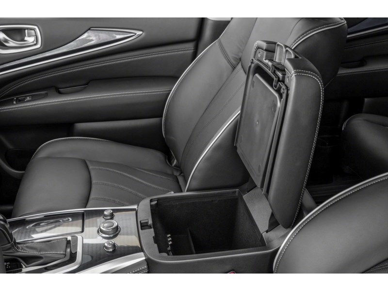 2018 INFINITI QX60 AWD | Ultra Low KM's Interior Shot 7