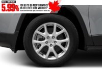 2017 Jeep Cherokee 4WD 4dr Altitude Exterior Shot 5