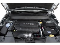 2014 Jeep Cherokee 4WD 4dr Sport Exterior Shot 3