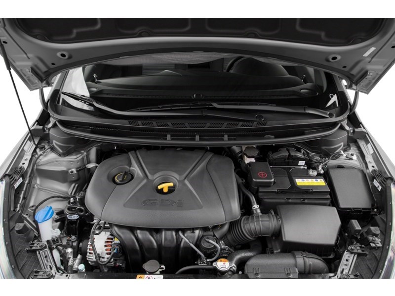 2016 Kia Forte 5dr HB Man LX+ Exterior Shot 3