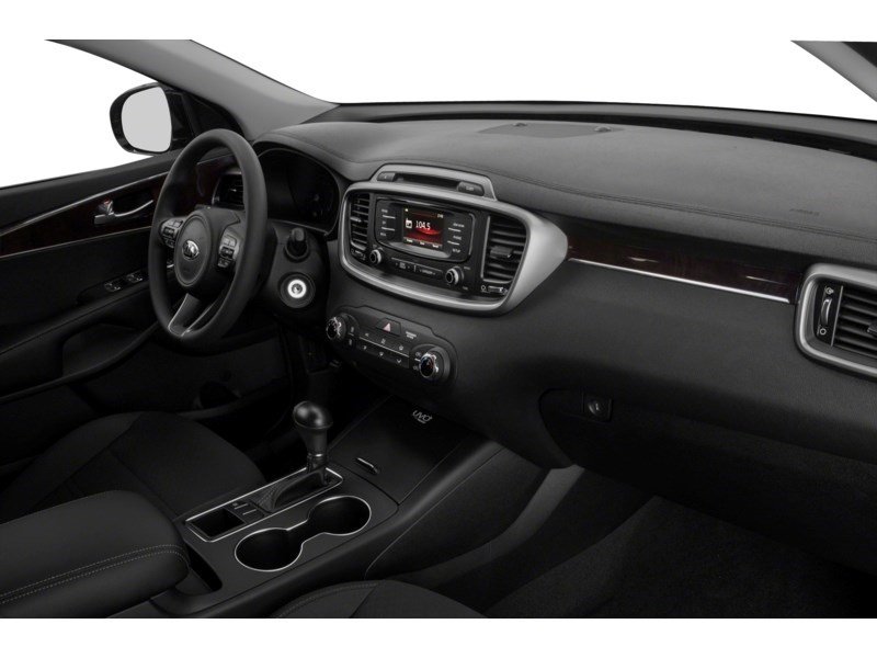 2016 Kia Sorento 2.0L LX+ Interior Shot 1