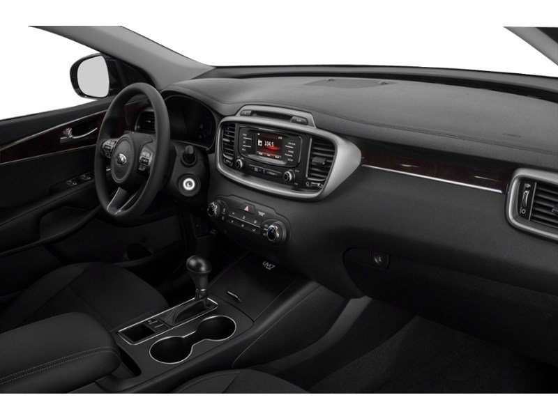 2018 Kia Sorento LX V6 AWD Interior Shot 1