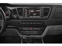 2018 Kia Sedona SX+ FWD Interior Shot 2